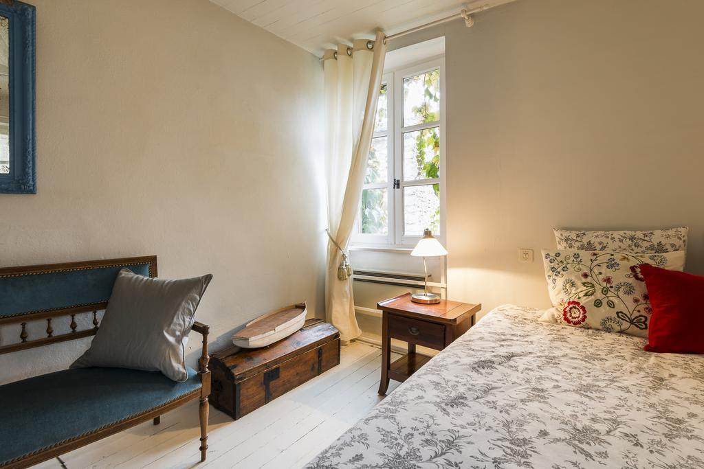 Gites De La Croix Du Gres (Adults Only) Valaurie エクステリア 写真